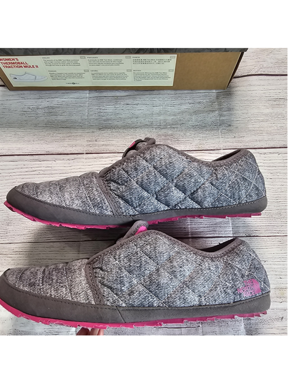 NWT North Face sz 8 Women's thermoball traction mule II, grey/pink camp slippers - Picture 6 of 7